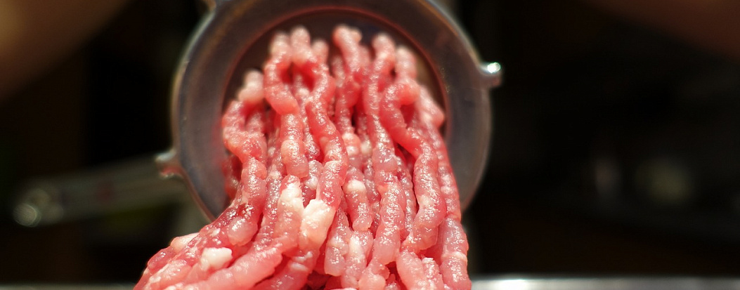 За атакой на крупнейшего в мире поставщика мяса стоит группировка REvil